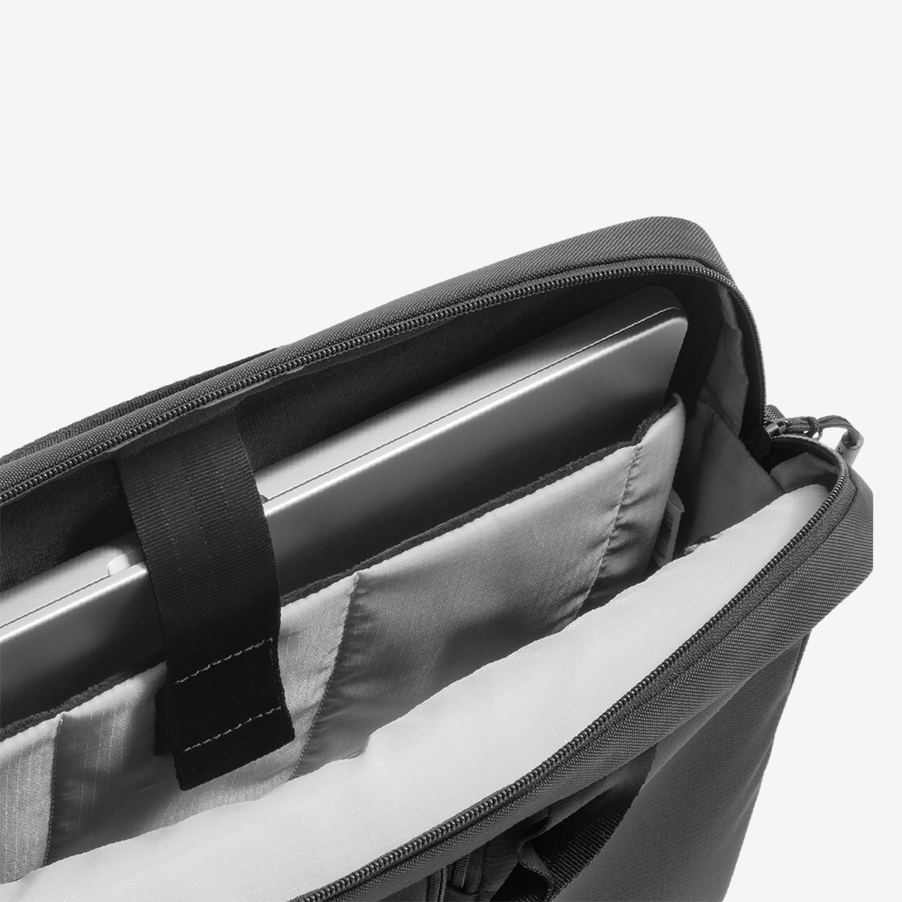 Navigator A33 Laptop Shoulder Bag 14in