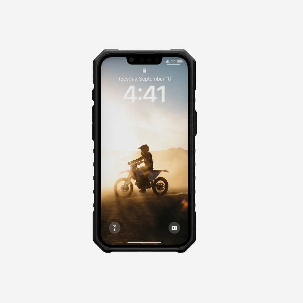 Pathfinder Clear MagSafe Case for Apple iPhone 16e