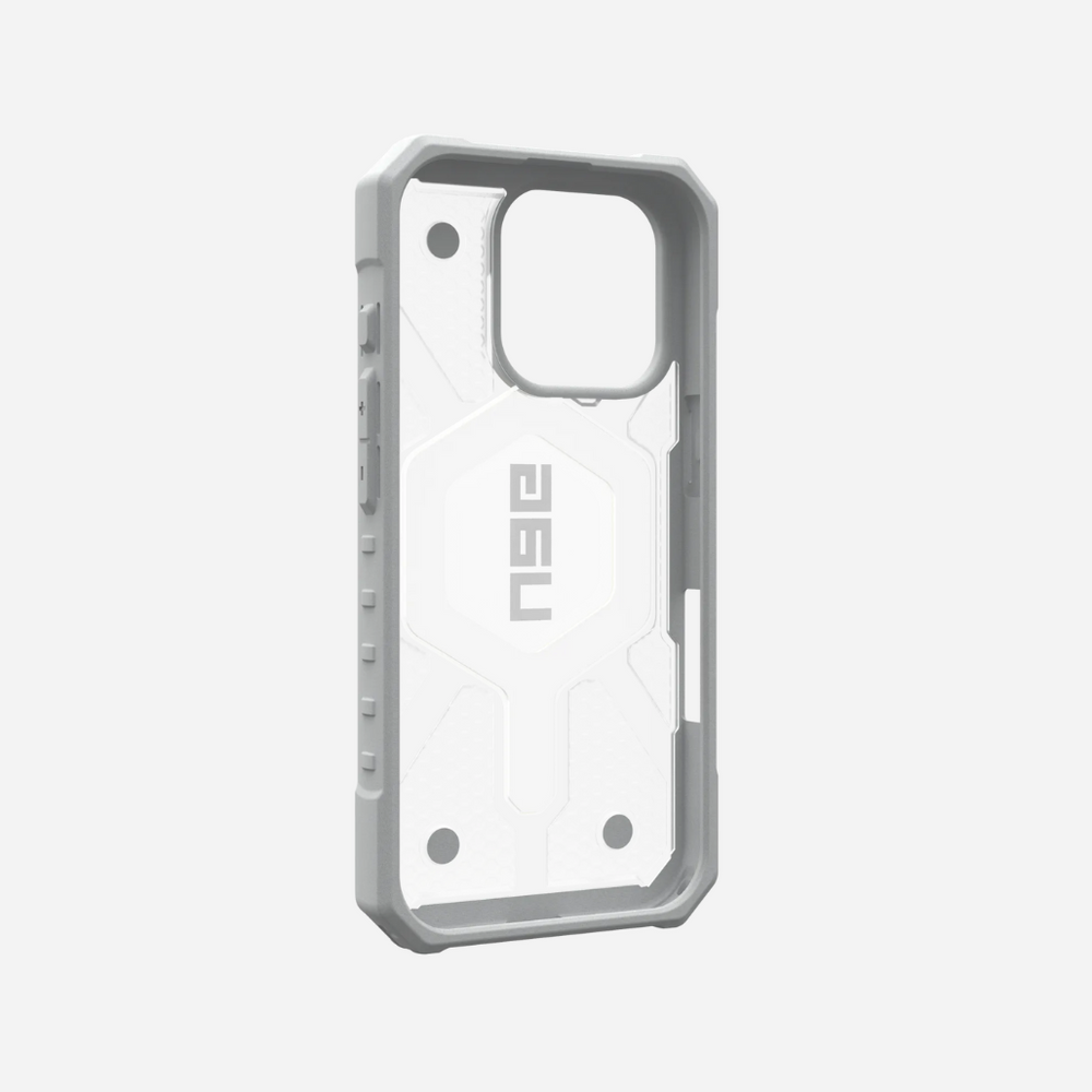 Pathfinder Clear MagSafe Case for iPhone 16 Series