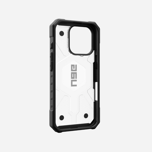 Pathfinder Clear MagSafe Case for iPhone 16 Series