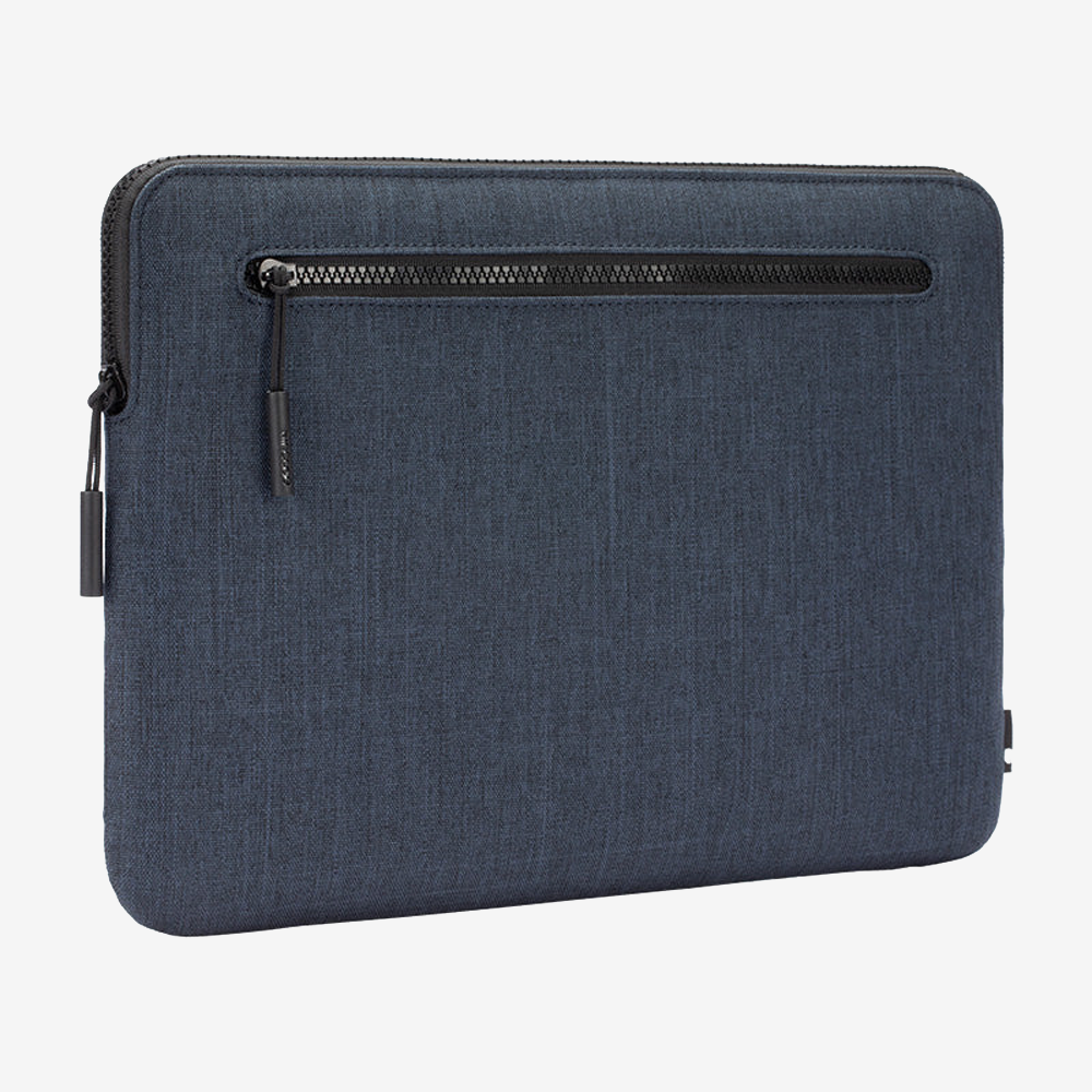 Compact Sleeve with Woolenex Macbook Case 14"