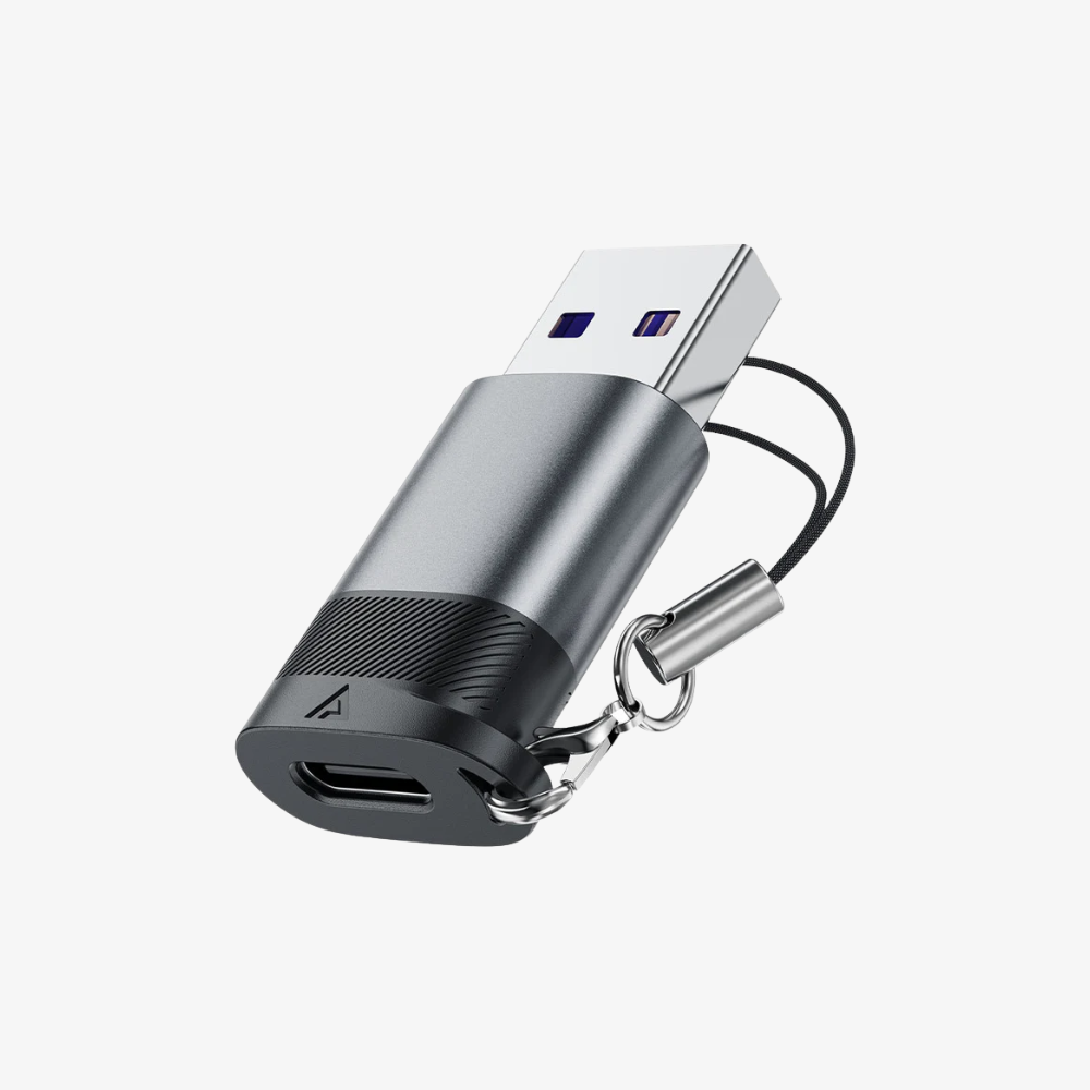 J8 USB-C to USB-A  Adapter