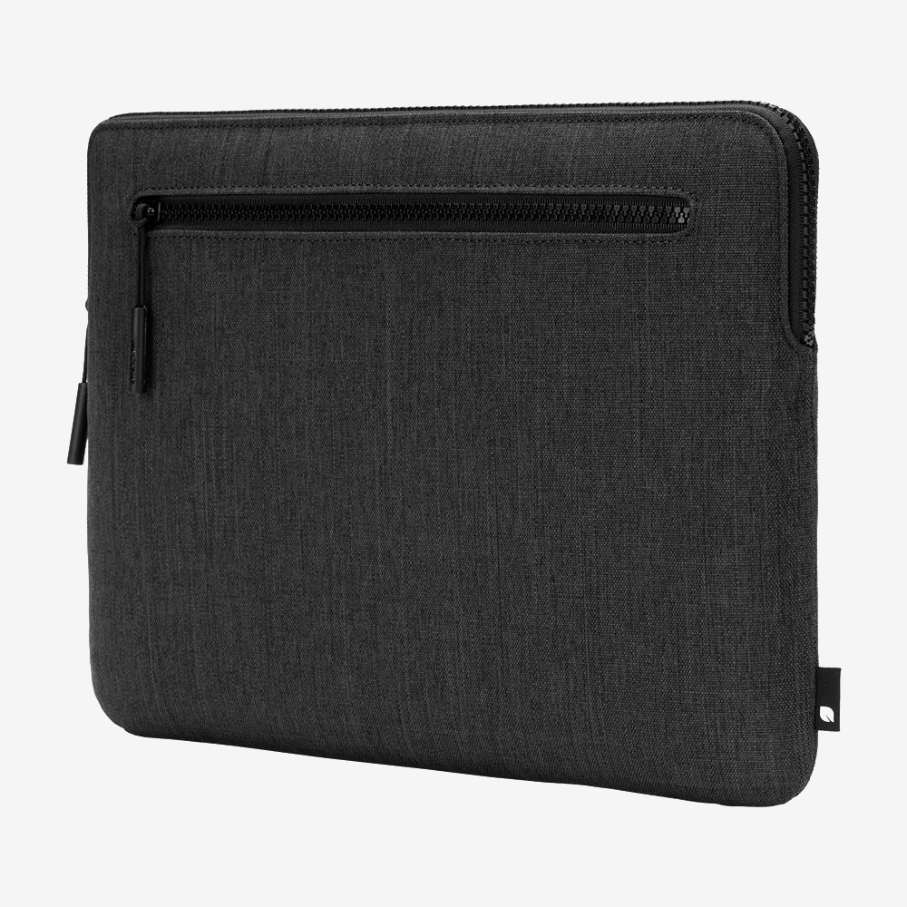 Compact Sleeve with Woolenex Macbook Case 16"