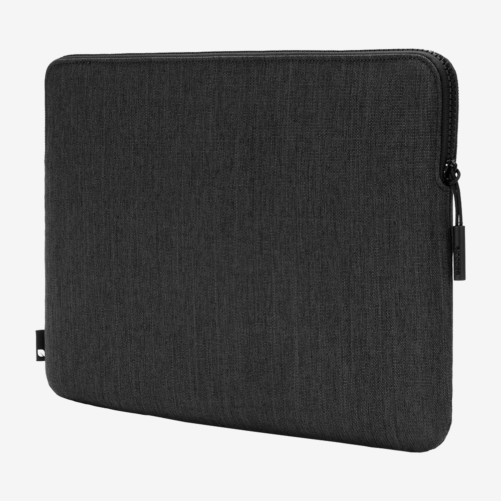 Compact Sleeve with Woolenex Macbook Case 16"