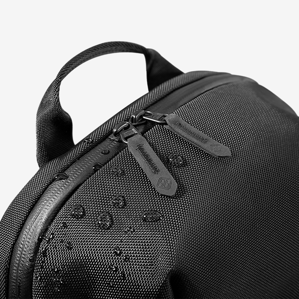 Navigator-T24 Sling Bag 14-inch / 7L