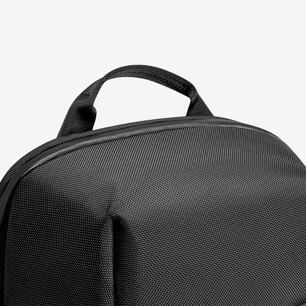 Navigator-T24 Sling Bag 14-inch / 7L
