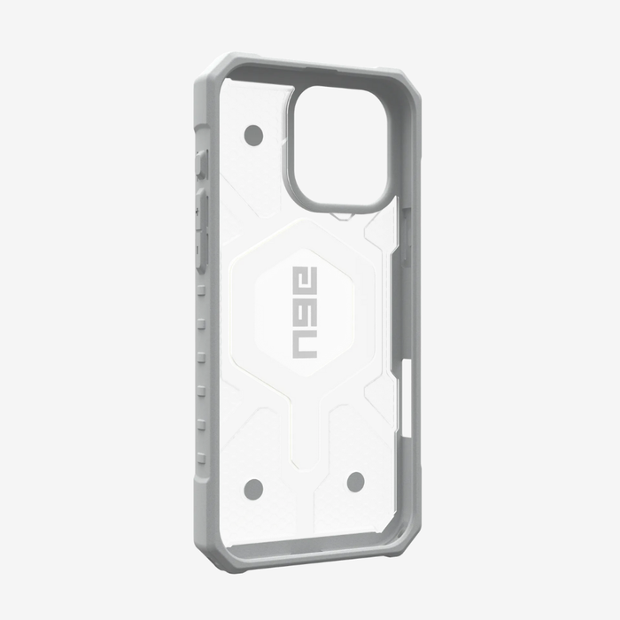 Pathfinder Clear MagSafe Case for Apple iPhone 16 Series