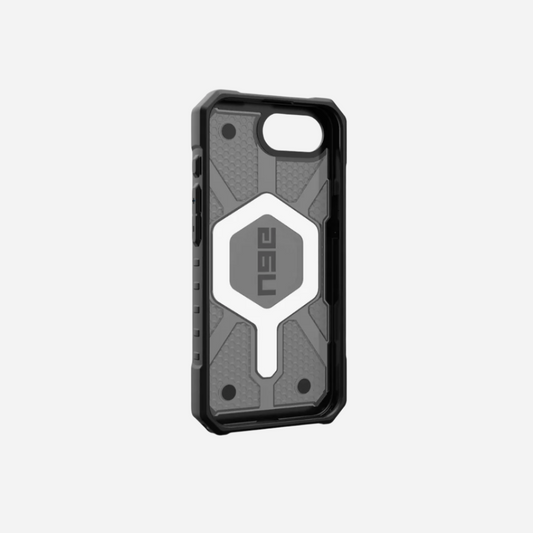 Pathfinder Clear MagSafe Case for Apple iPhone 16e