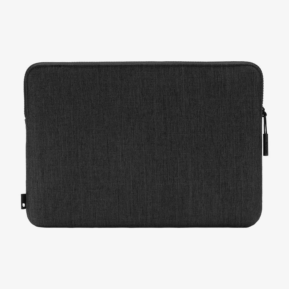 Compact Sleeve with Woolenex Macbook Case 16"