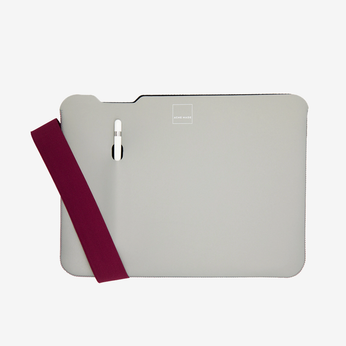 Acme made sales laptop sleeve